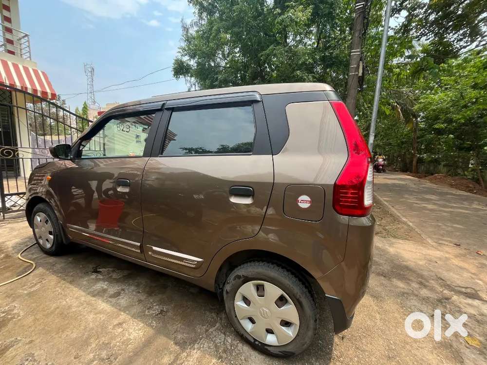 Vehicle Is In Mint Condition 
Additional Led Light Installed