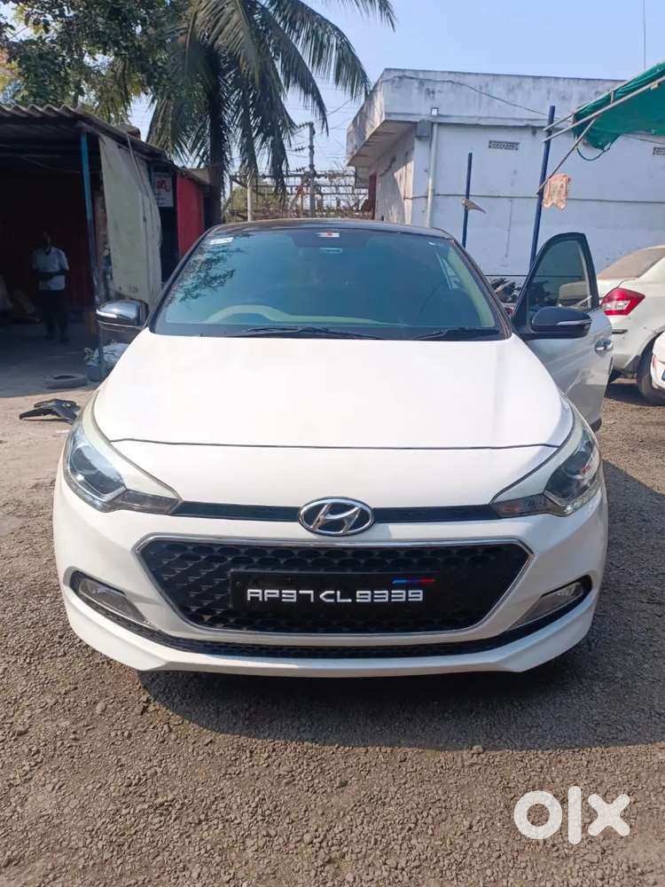 Hyundai I20 2016 Diesel 120000 Km Driven