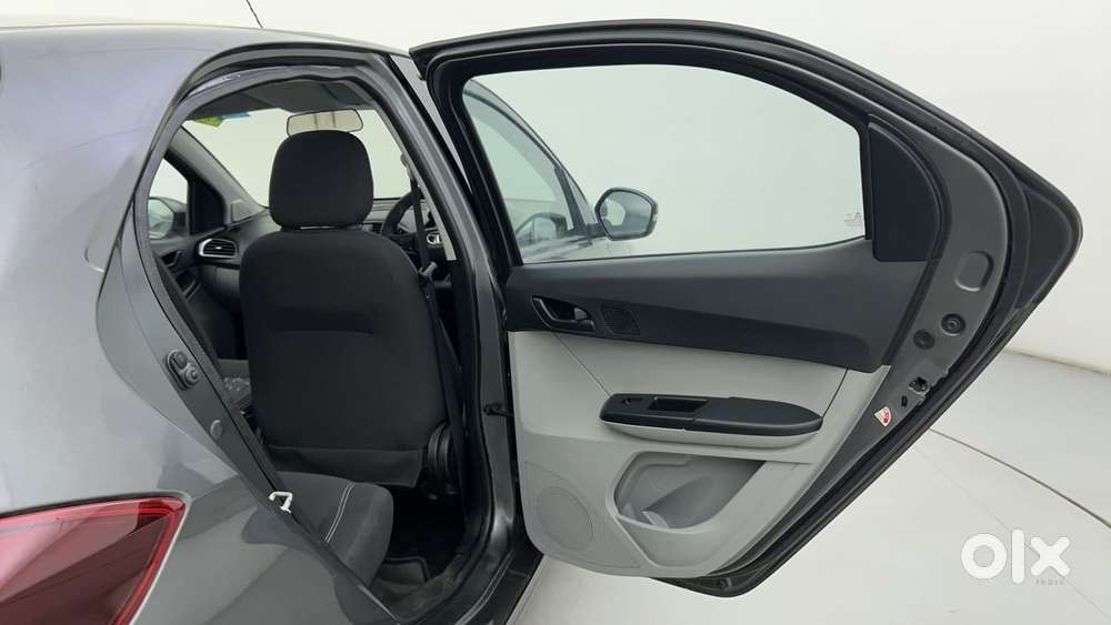 Tata Tiago 1.2 Revotron Xt Cng, 2022, Cng & Hybrids