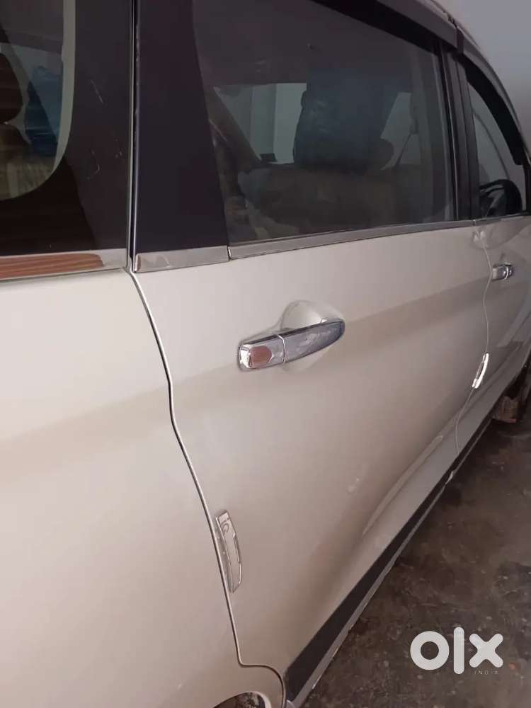 Maruti Ertiga Vxi 2025 Cng