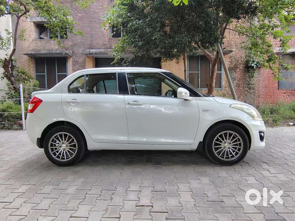 Maruti Suzuki Swift Dzire 1.3 Zxi, 2012, Petrol