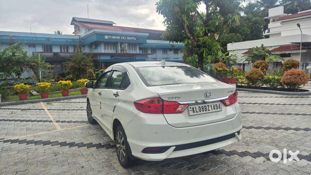 Honda City Vx Petrol Mt, 2022, Petrol