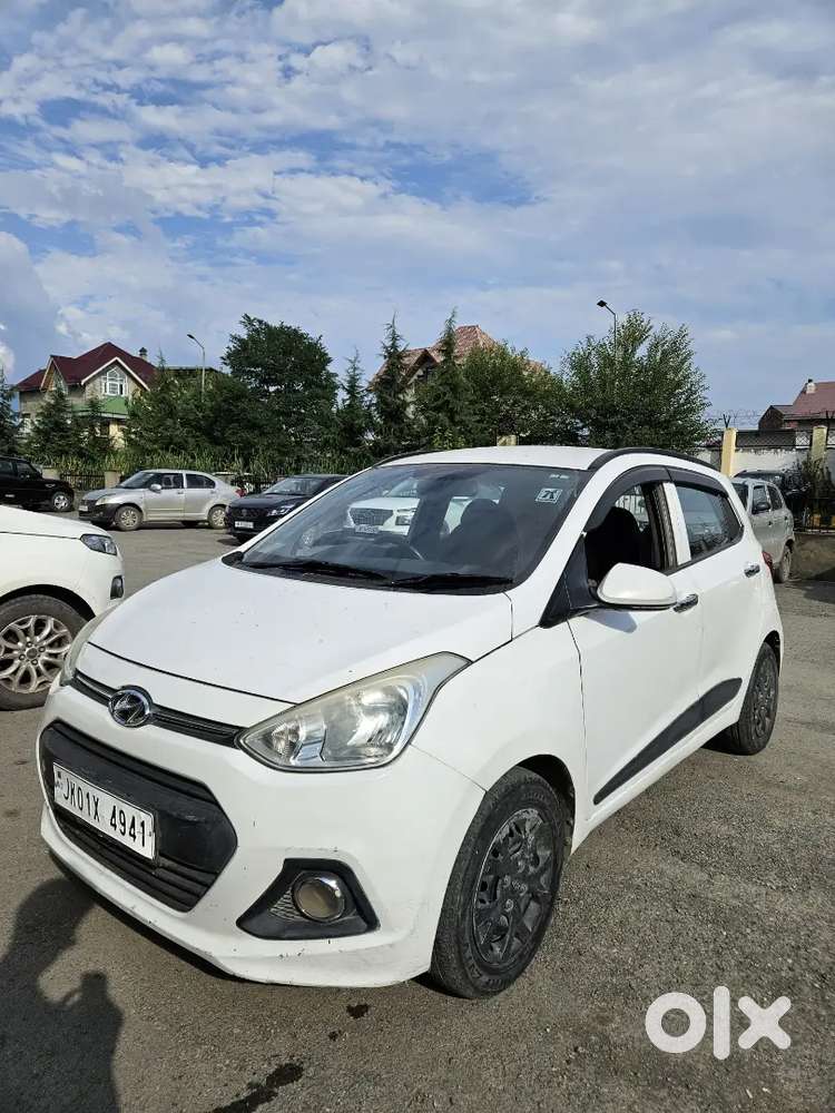 Hyundai Grand I10 Sportz 2015 Diesel Manual
