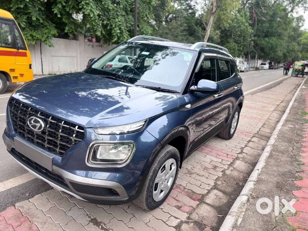 Hyundai Venue [2022-ongoing] 1.2 S, 2022, Petrol