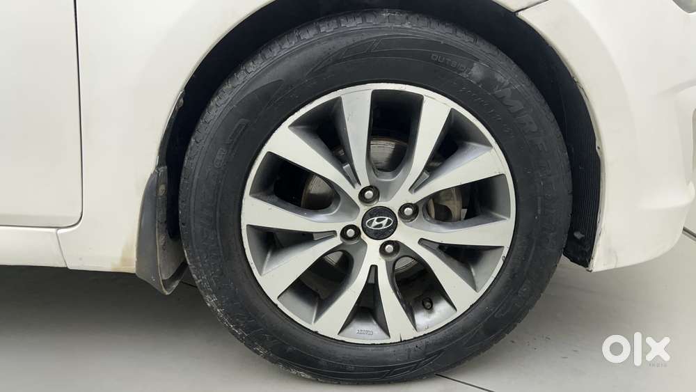 Hyundai Verna Hyundai-verna-2015-2016-1.6-crdi-s-option, 2015, Diese..