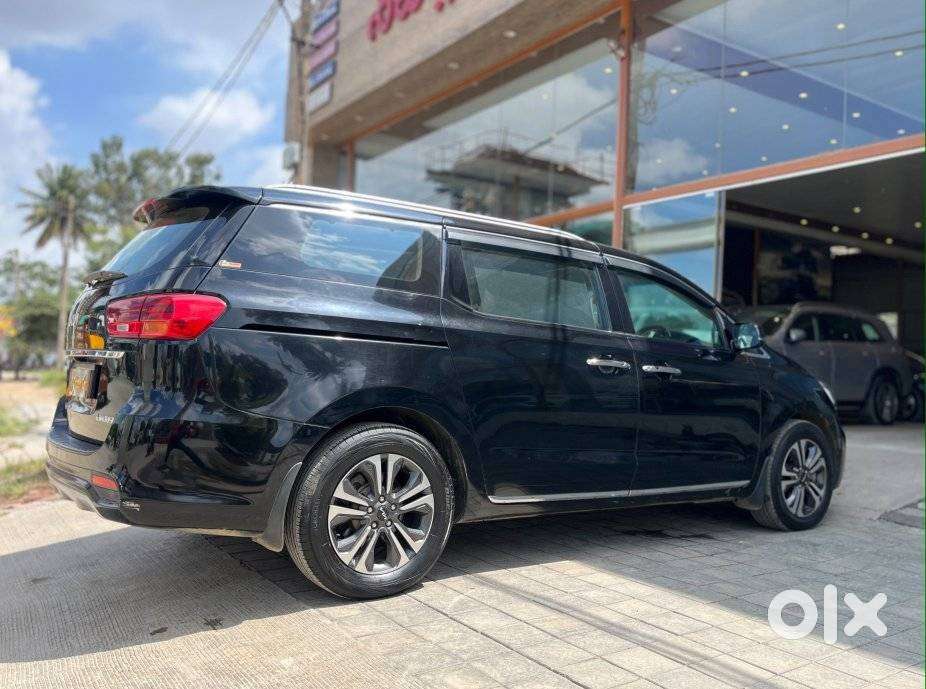 Kia Carnival Limousine Plus 7 Str, 2022, Diesel