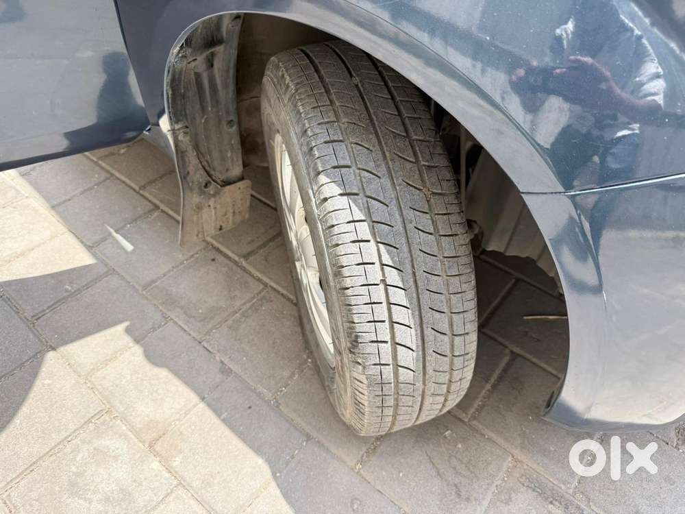 Maruti Suzuki Ritz Zxi Bs-iv, 2011, Petrol