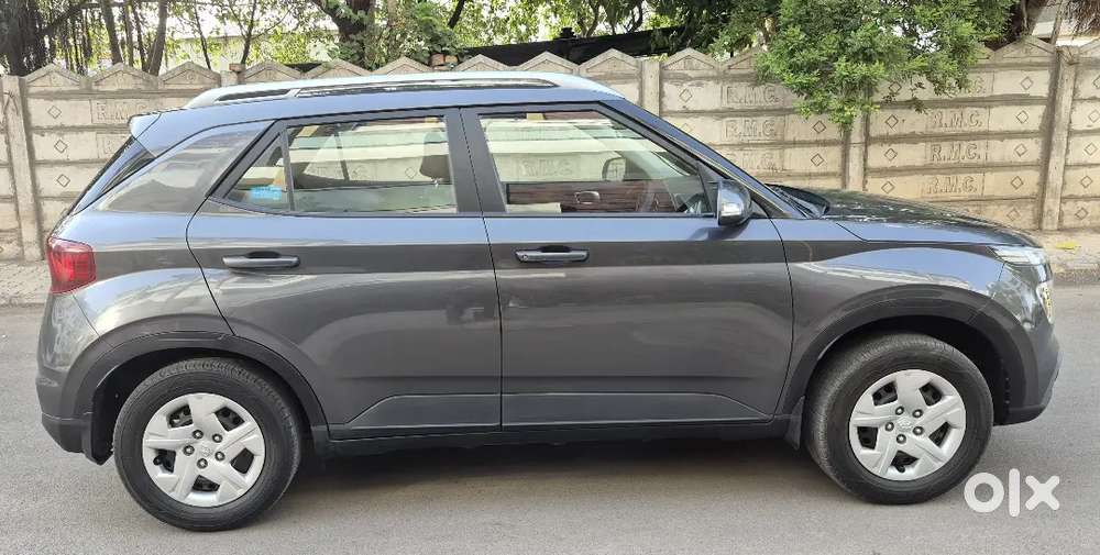 2021 Hyundai Venue Cng