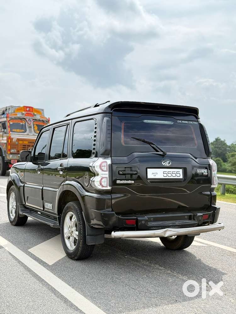 Mahindra Scorpio Diesel 2016