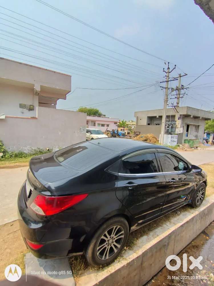 Hyundai Verna 1.4 Ex 2012