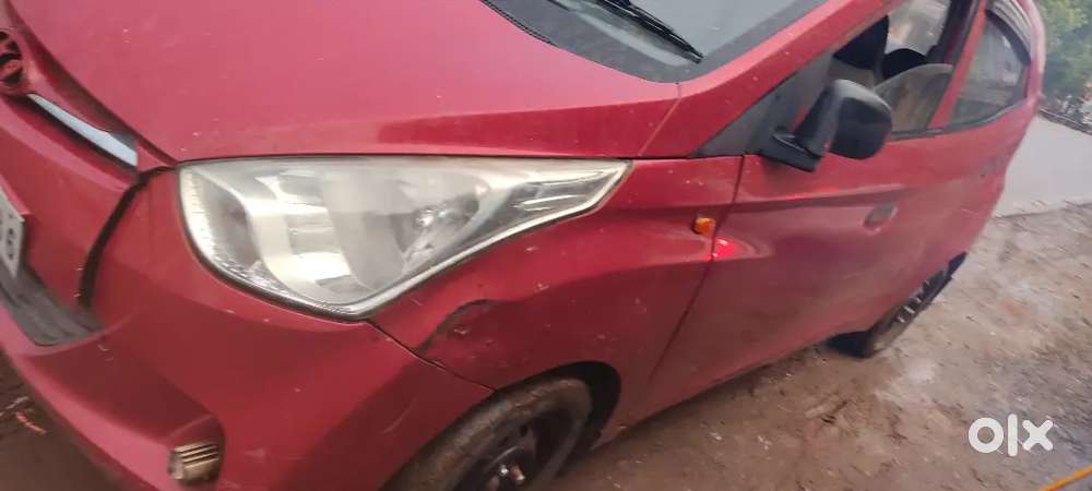 Hyundai Eon 2015 पेट्रोल कार