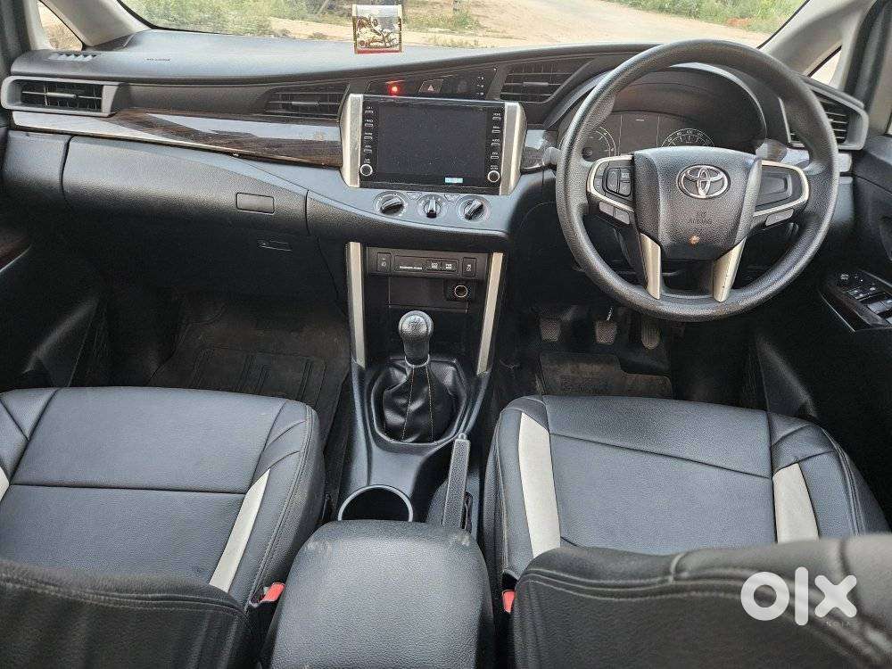 Toyota Innova Crysta 2.4 Gx Limited Edition At 8 Str, 2023, Diesel
