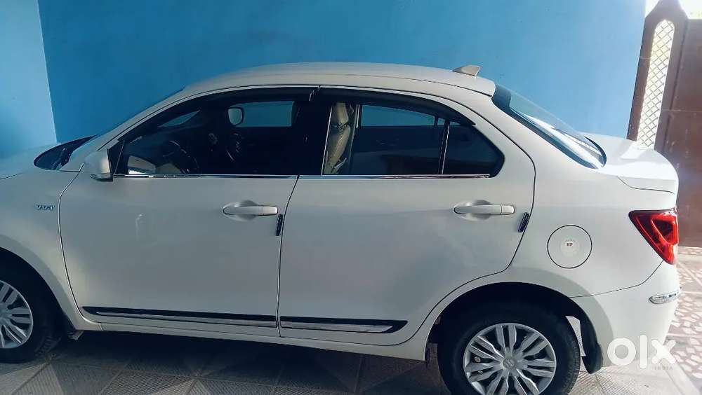 Maruti Suzuki Swift Dzire 2018 Petrol 75100 Km Driven
