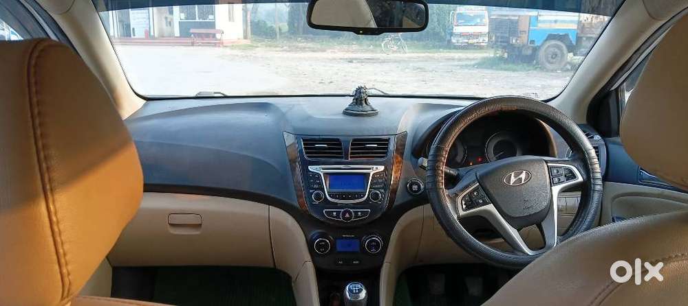 Hyundai Fluidic Verna 1.6 Vtvt Sx, 2014, Petrol