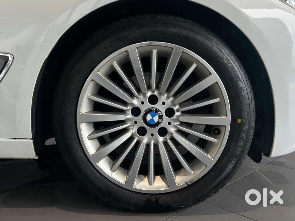 Bmw 3 Series Gt 320d Luxury Line, 2016, Diesel