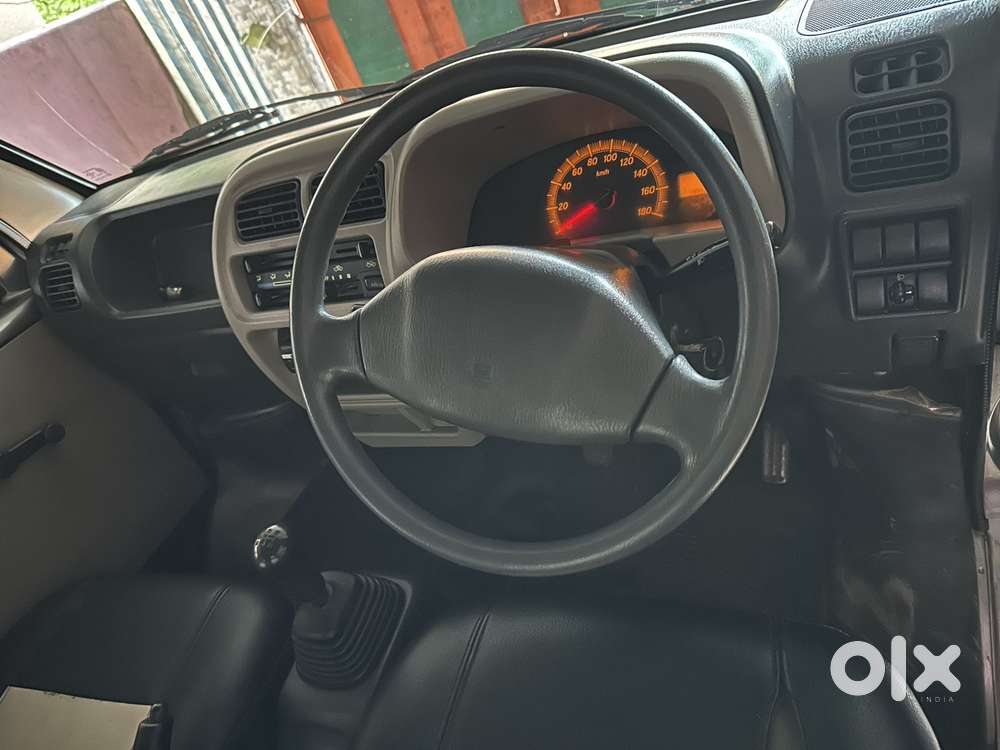 Maruti Suzuki Eeco 5 Str Ac (o), 2010, Petrol