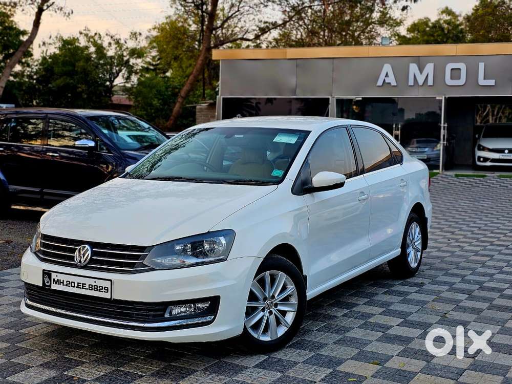 Volkswagen Vento Celeste 1.6 Highline, 2017, Petrol