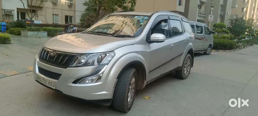 Mahindra Xuv500 2018 Diesel 165000 Km Driven