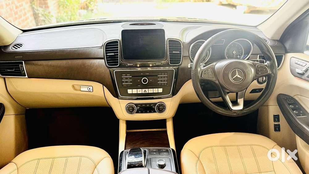 Mercedes-benz Gls 400 Petrol 4 Matic, 2017, Petrol