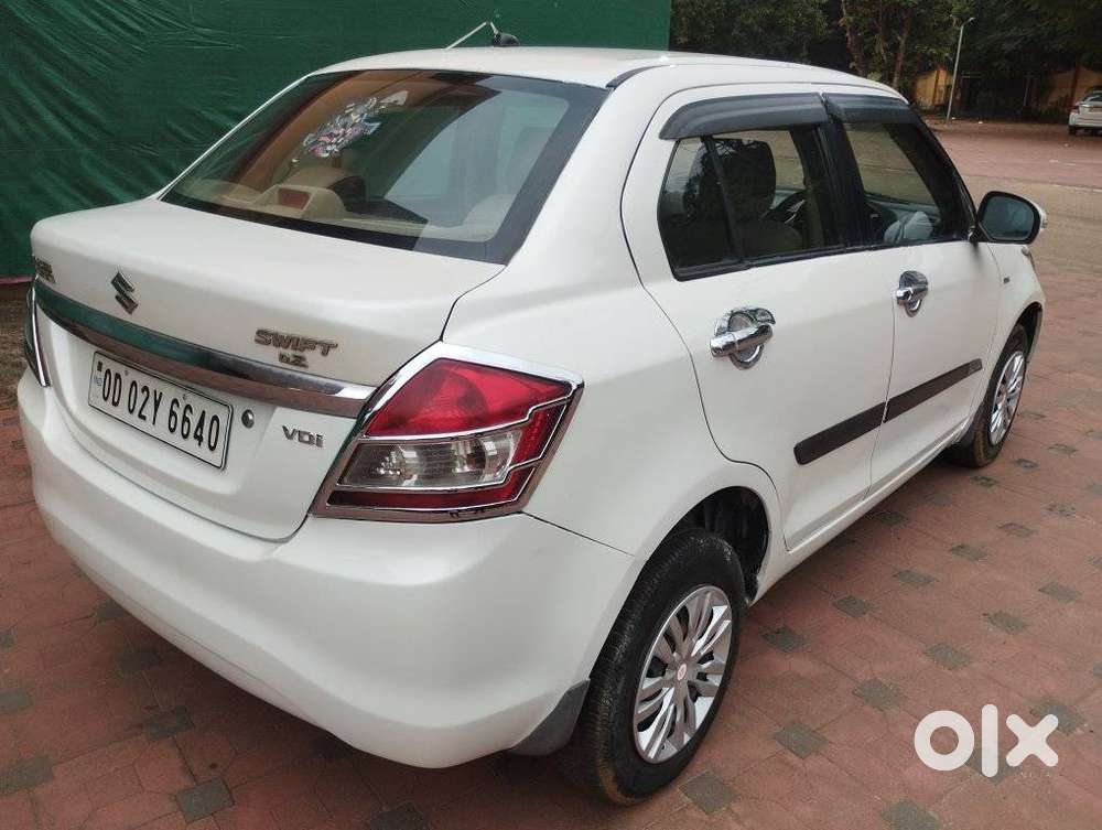 Maruti Suzuki Swift Dzire Vdi Bsiv, 2015, Diesel