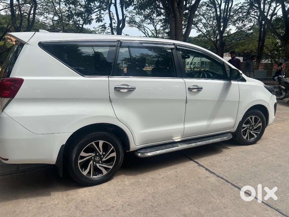 Toyota Innova Crysta Gxi 50800 Driven