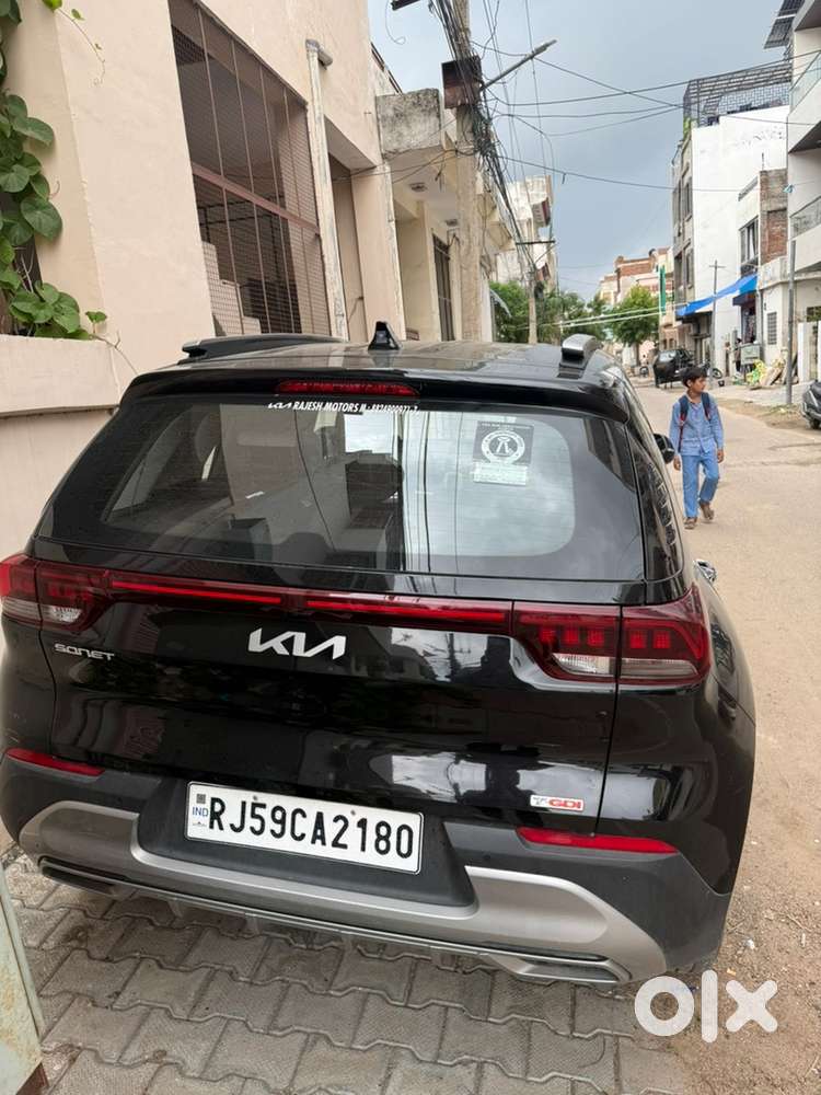 Kia Sonet Petrol 2023