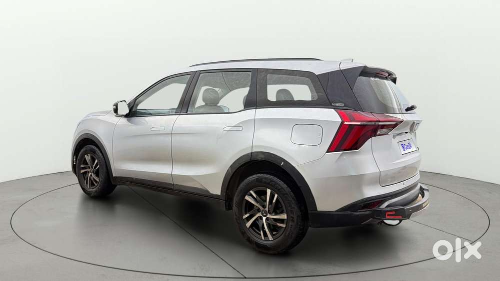 Mahindra Xuv700 2.0 Ax 5 Petrol At Str, 2022, Petrol