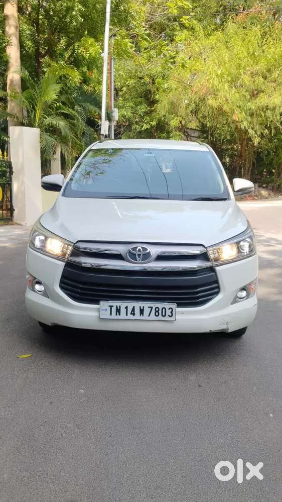 Toyota Innova Crysta [2020-ongoing] 2.4 Vx 8 Str, 2020, Diesel