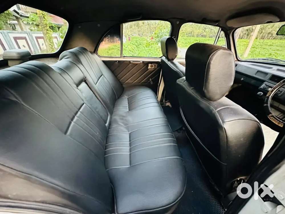 Family Used Ambassador Classic 2007 Model Diesel Car