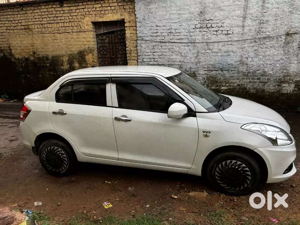 Maruti Suzuki Dzire Lxi 2017 Variant