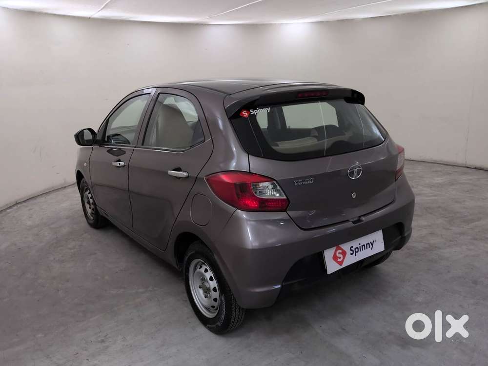 Tata Tiago 1.2 Revotron Xm, 2017, Petrol