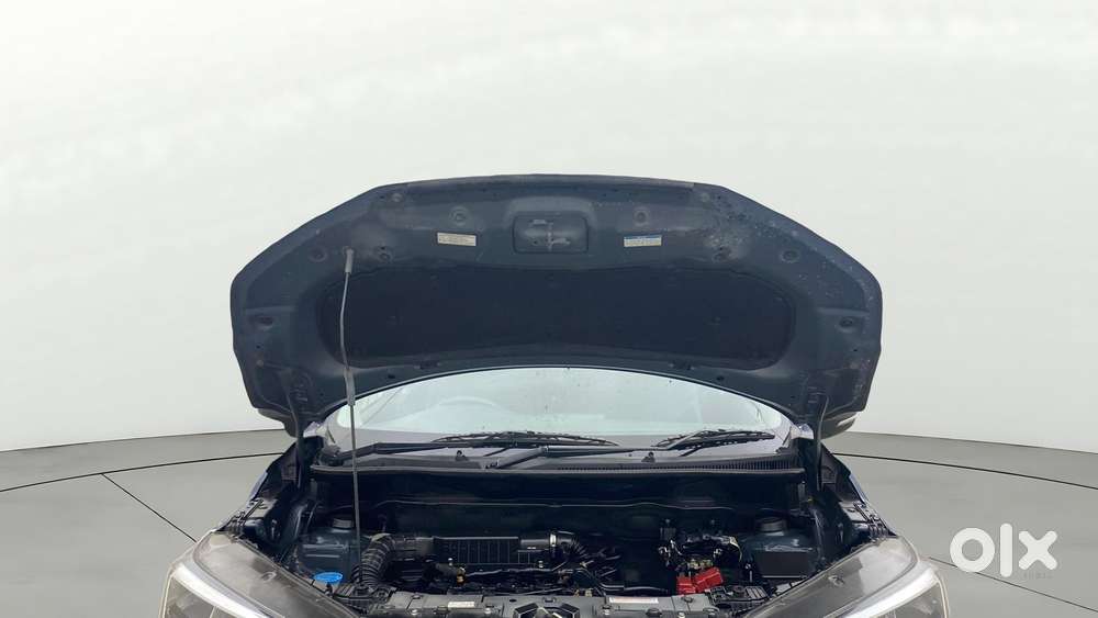 Maruti Suzuki Xl6 Alpha At, 2021, Petrol