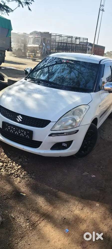 2013 Maruti Suzuki Swift Vxi Cng