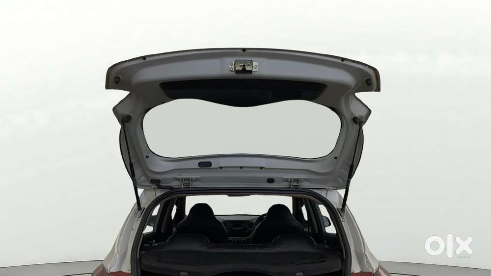 Hyundai Grand I10 Sportz 1.2 Kappa Vtvt, 2015, Petrol