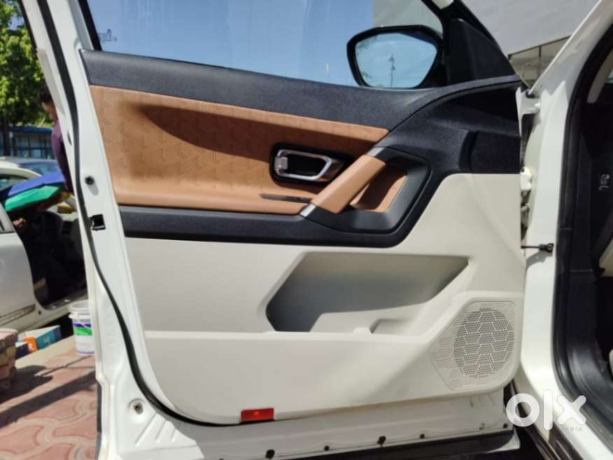 Tata Safari Adventure X Plus 7 Str At, 2025, Diesel