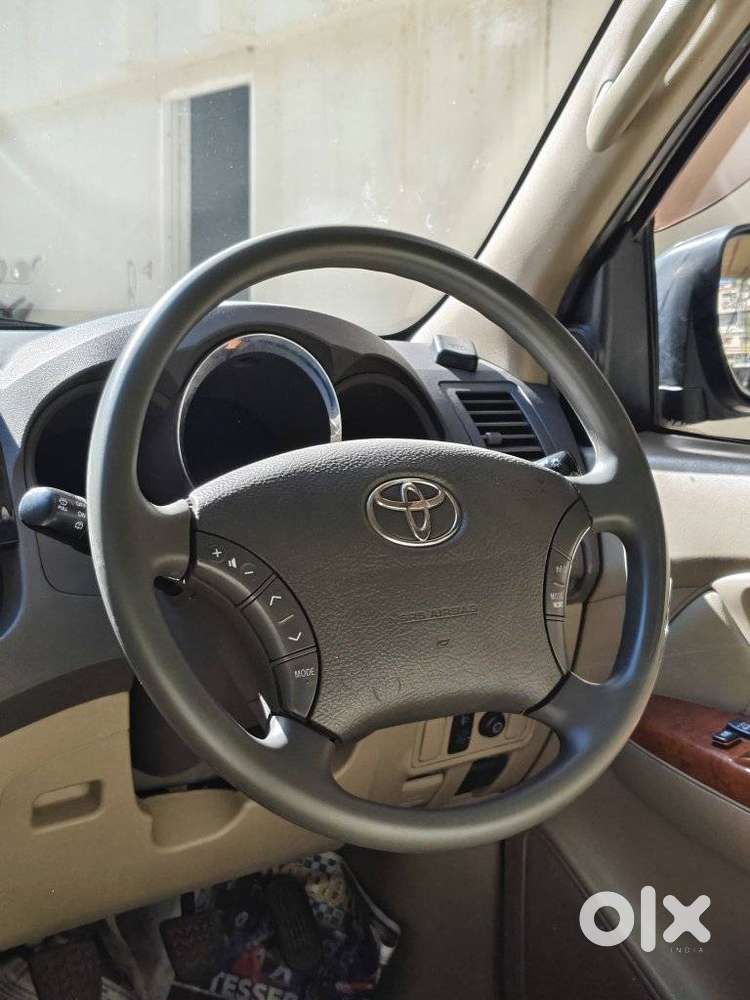 Toyota Fortuner [2009-2012] 3.0 4x4 Mt, 2009, Diesel