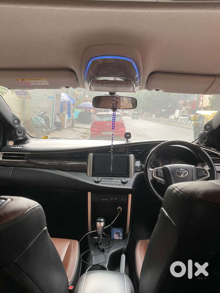 Toyota Innova Crysta 2018