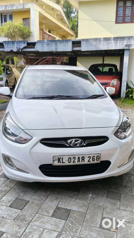 Hyundai Fluidic Verna 1.6 Vtvt Sx, 2013, Petrol