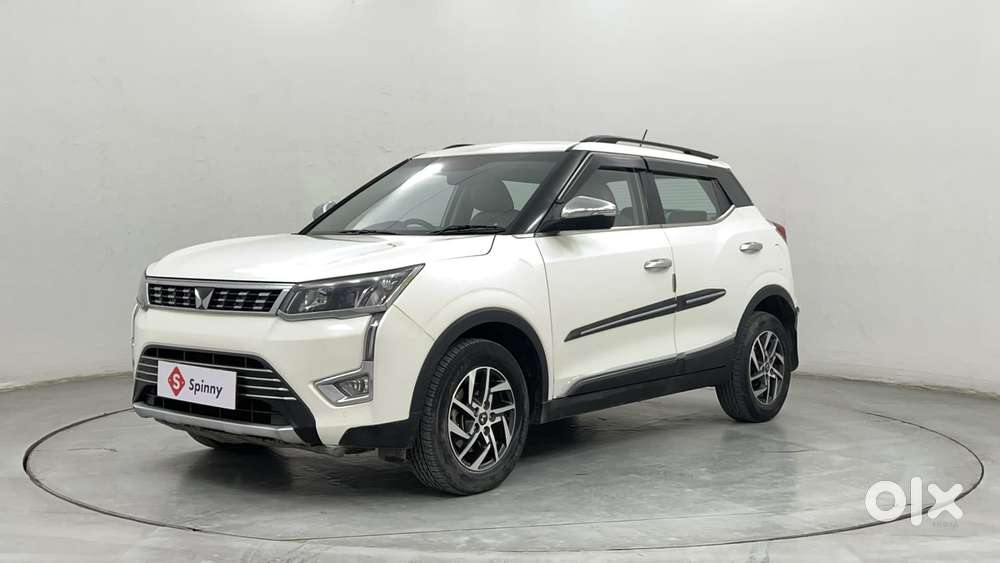 Mahindra Xuv300 W8 (o) 1.5 Diesel Amt, 2022, Diesel