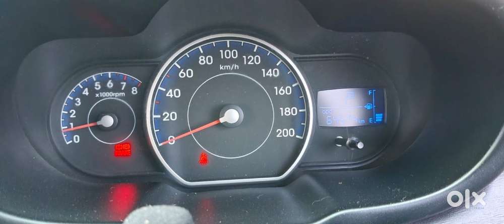 Hyundai Grand I10, 2011, Petrol
