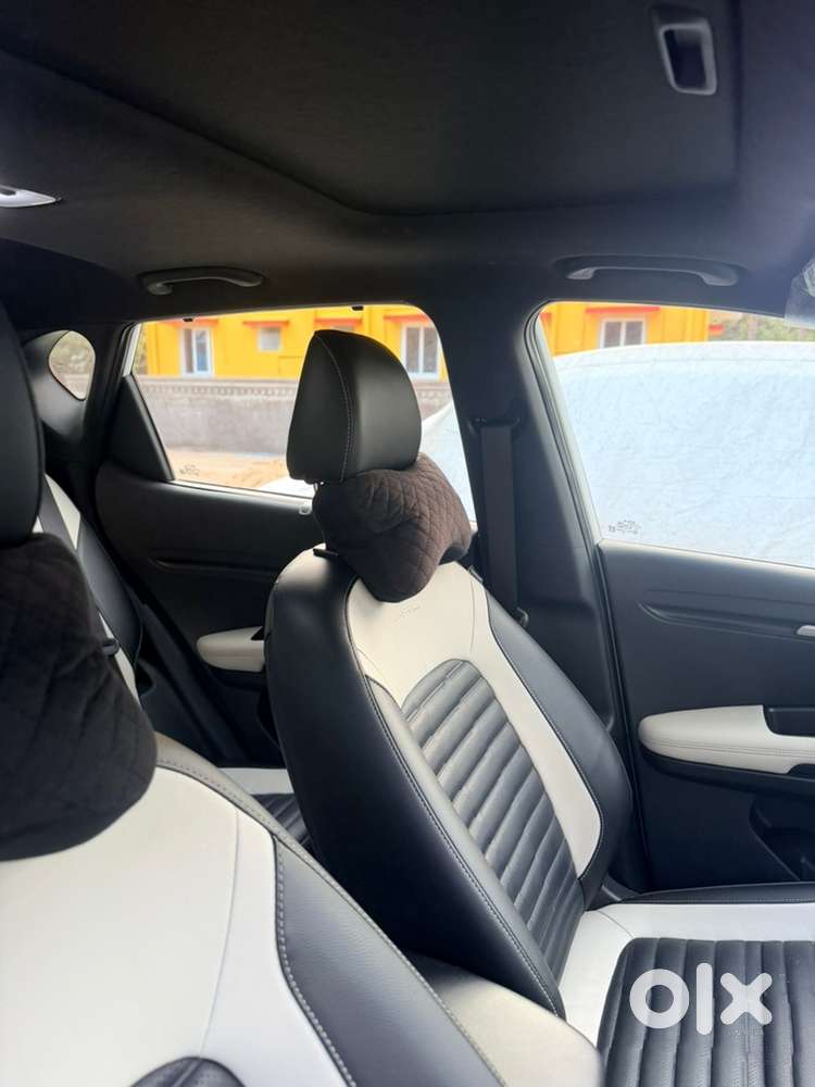 Kia Sonet Diesel 2025 Dual Tone With Adas Level 1