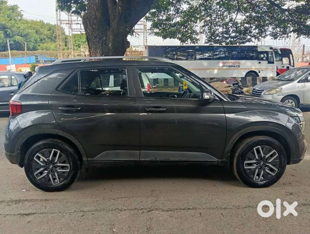 Hyundai Venue Sx Opt Turbo, 2022, Petrol