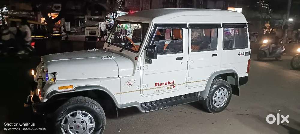Mahindra Marshal 2000