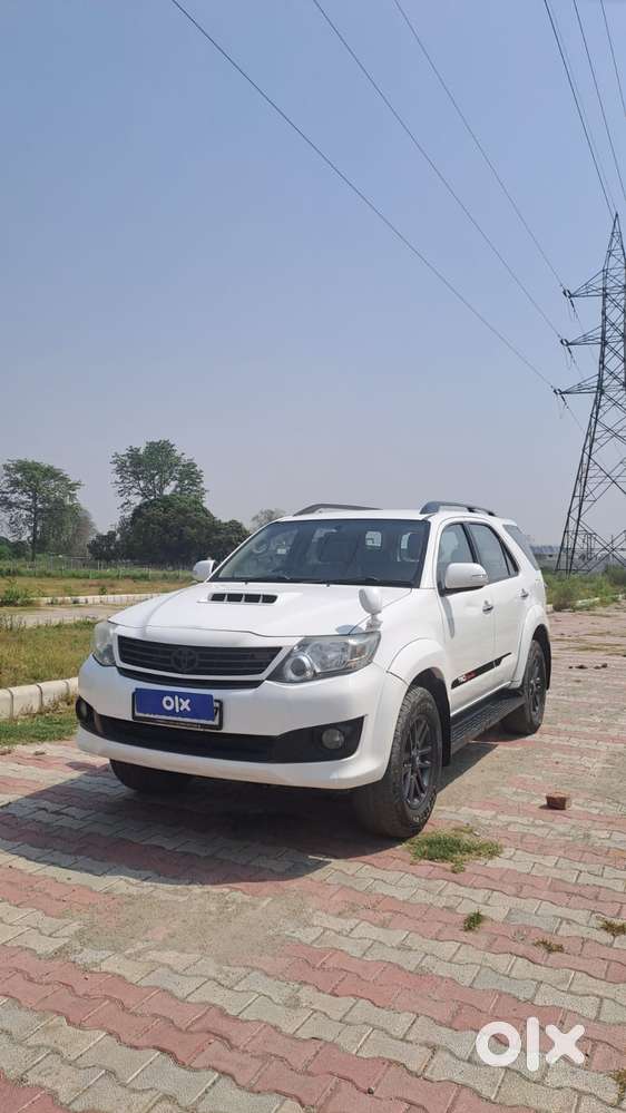 Toyota Fortuner 2011-2016 2.5 4x2 Mt Trd Sportivo, 2015, Diesel