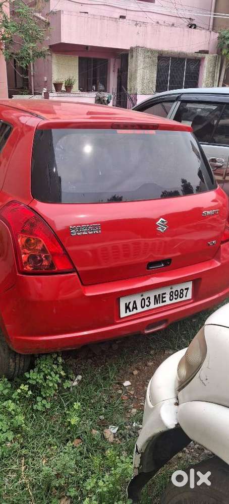 Maruti Suzuki Swift Vxi 1.2 Abs Bs-iv, 2006, Petrol