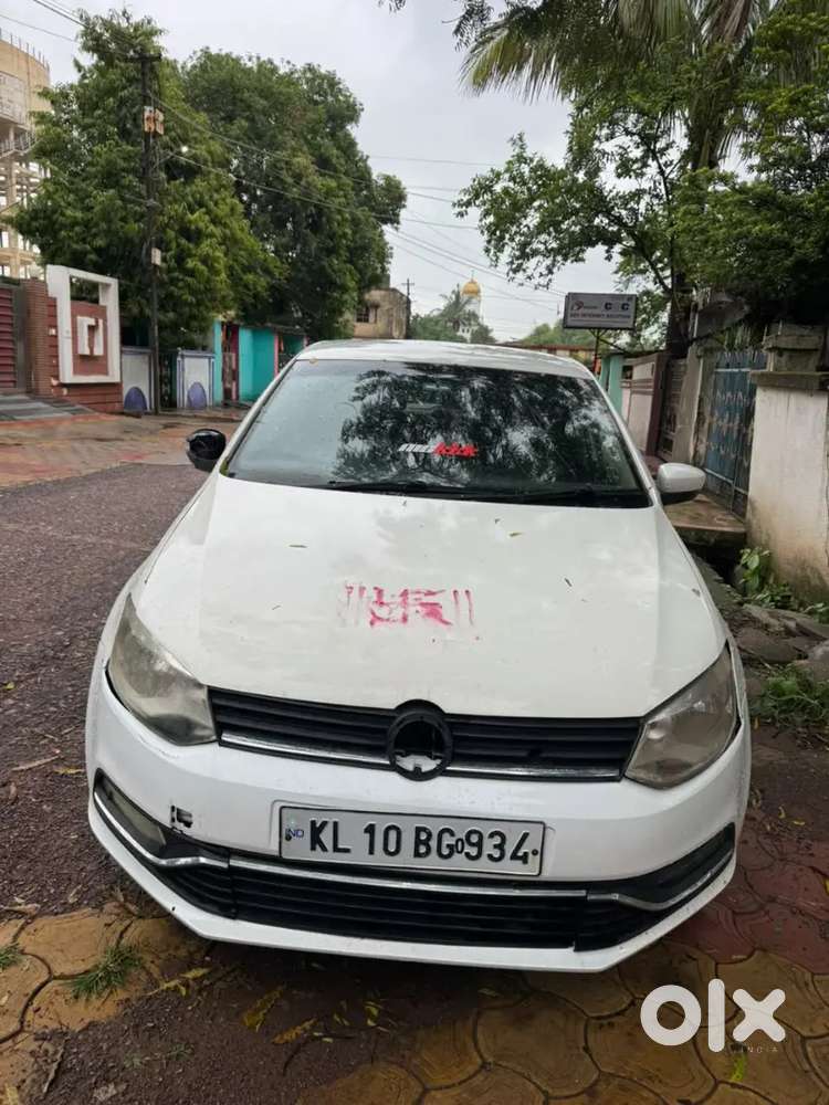 Volkswagen Polo 2013 Petrol 100000 Km Driven