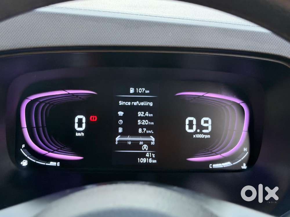 Kia Carens 1.4 Prestige 7 Str, 2023, Petrol