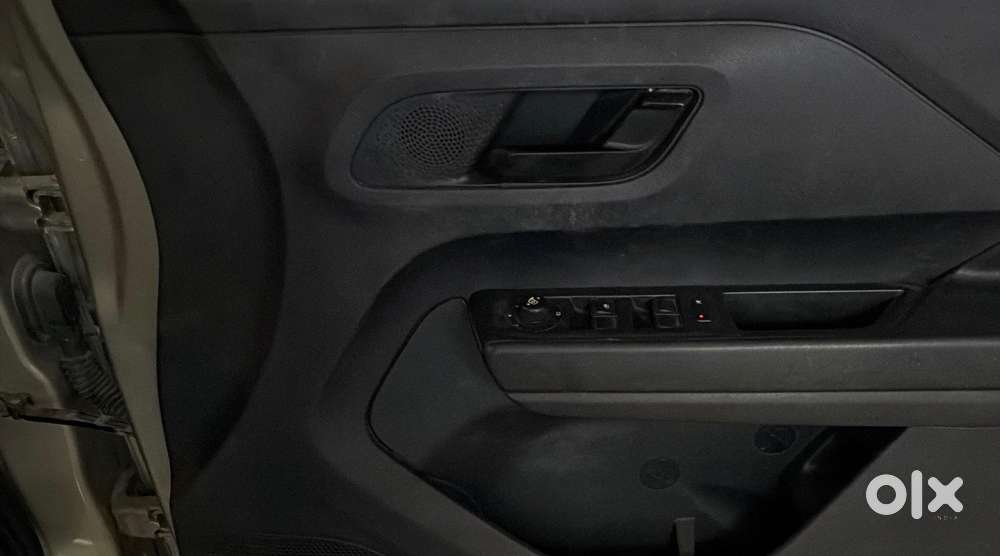 Tata Punch 1.2 Revotron Creative Mt Kaziranga Edition, 2022, Petrol