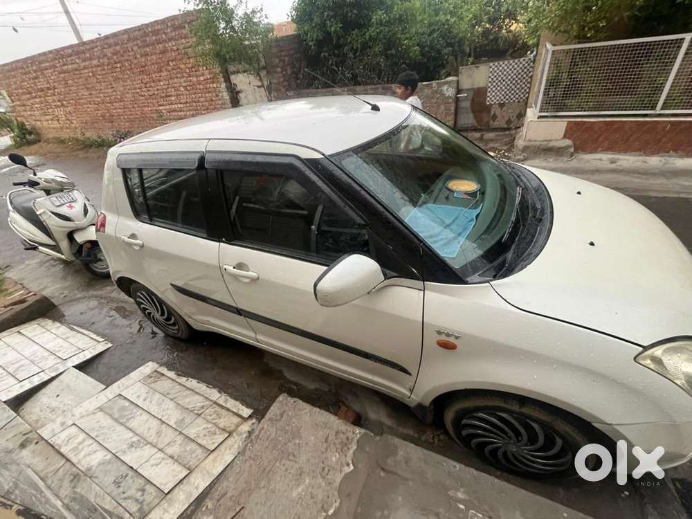 Maruti Suzuki Swift 2008 Petrol 86000 Km Driven