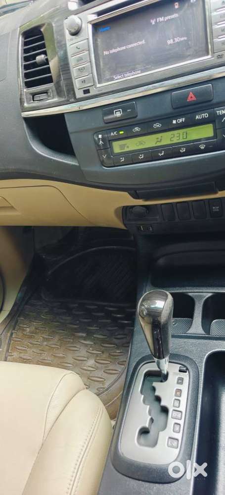 Toyota Fortuner 4x2 At, 2014, Diesel